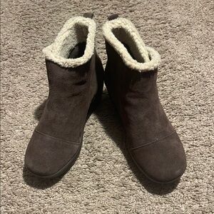 Skechers Brown and Cream Winter Boots with Fleece Lining